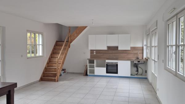 Location maison Namps-Maisnil (80) 1 000 €/mois