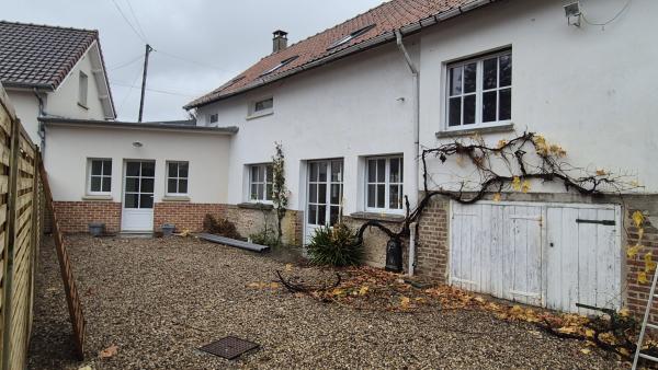 Location maison Namps-Maisnil (80) 1 000 €/mois