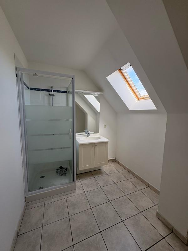 appartement F3 70M2 SALOUEL