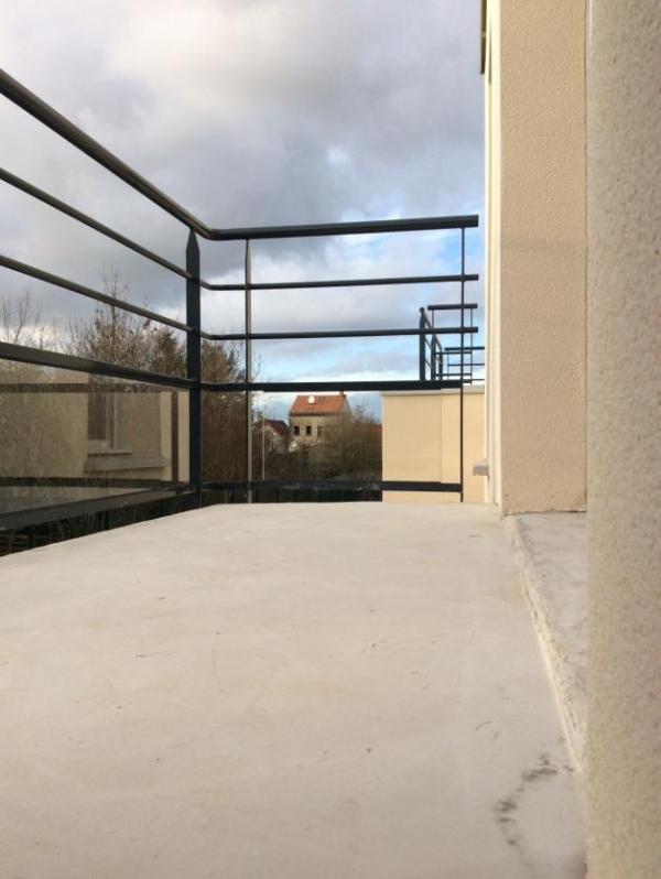 SUPERBE F2 AVEC BALCON RESIDENCE AMIENS SUD