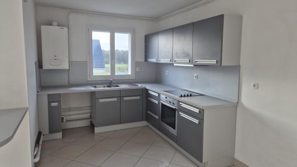 Location appartement Salouël (80) 890 &euro;/mois